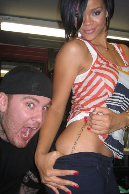 rihannas tattoo. out Rihanna#39;s hip tattoo